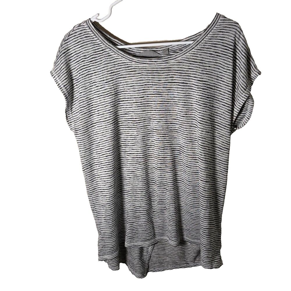 Athleta T-Shirt Women's Large Striped Knit Short Sleeve Round Neck Shirt Top